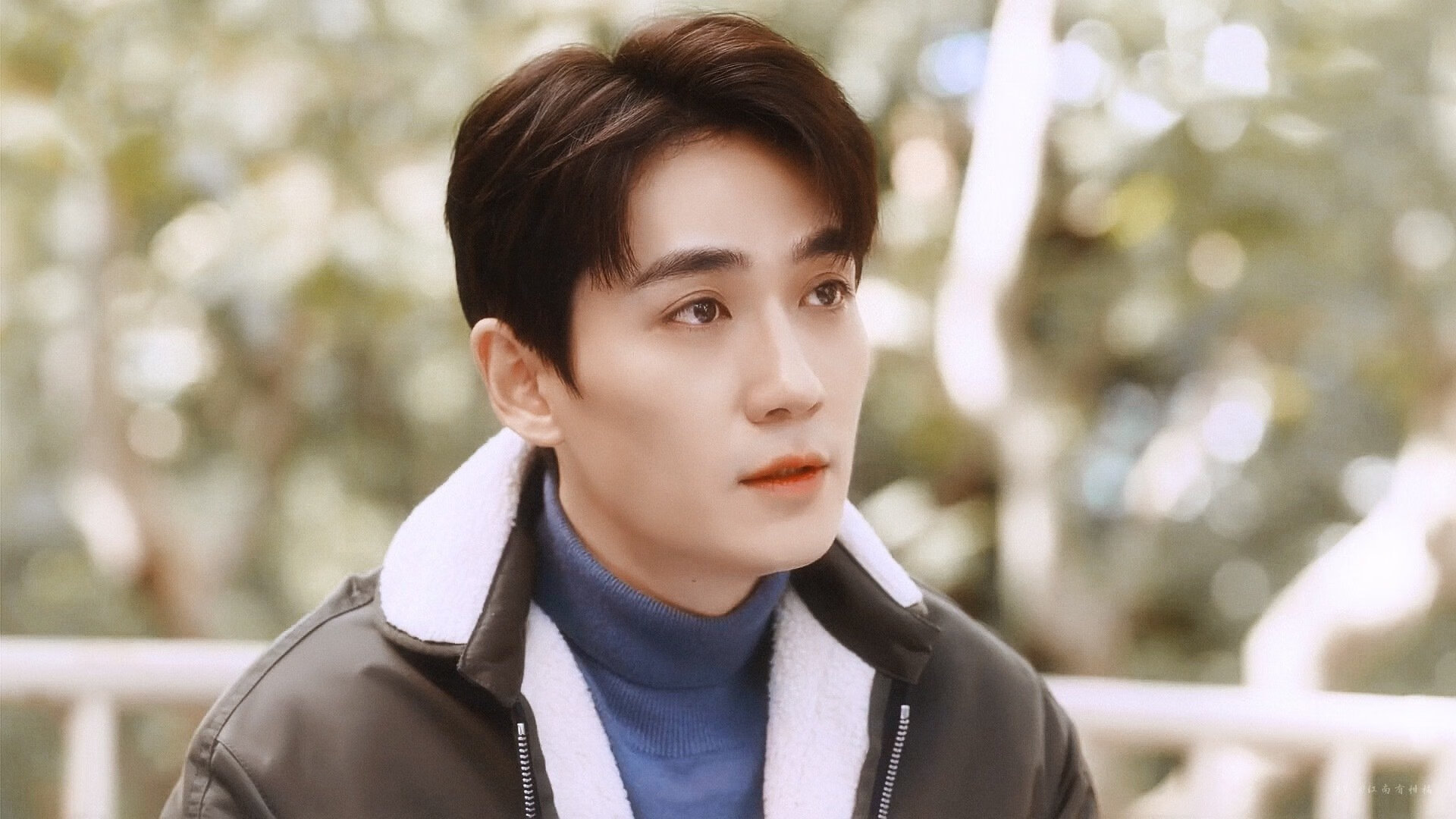 开云官网-法兰克福边路起球精准助力得分，法兰克福队标含义